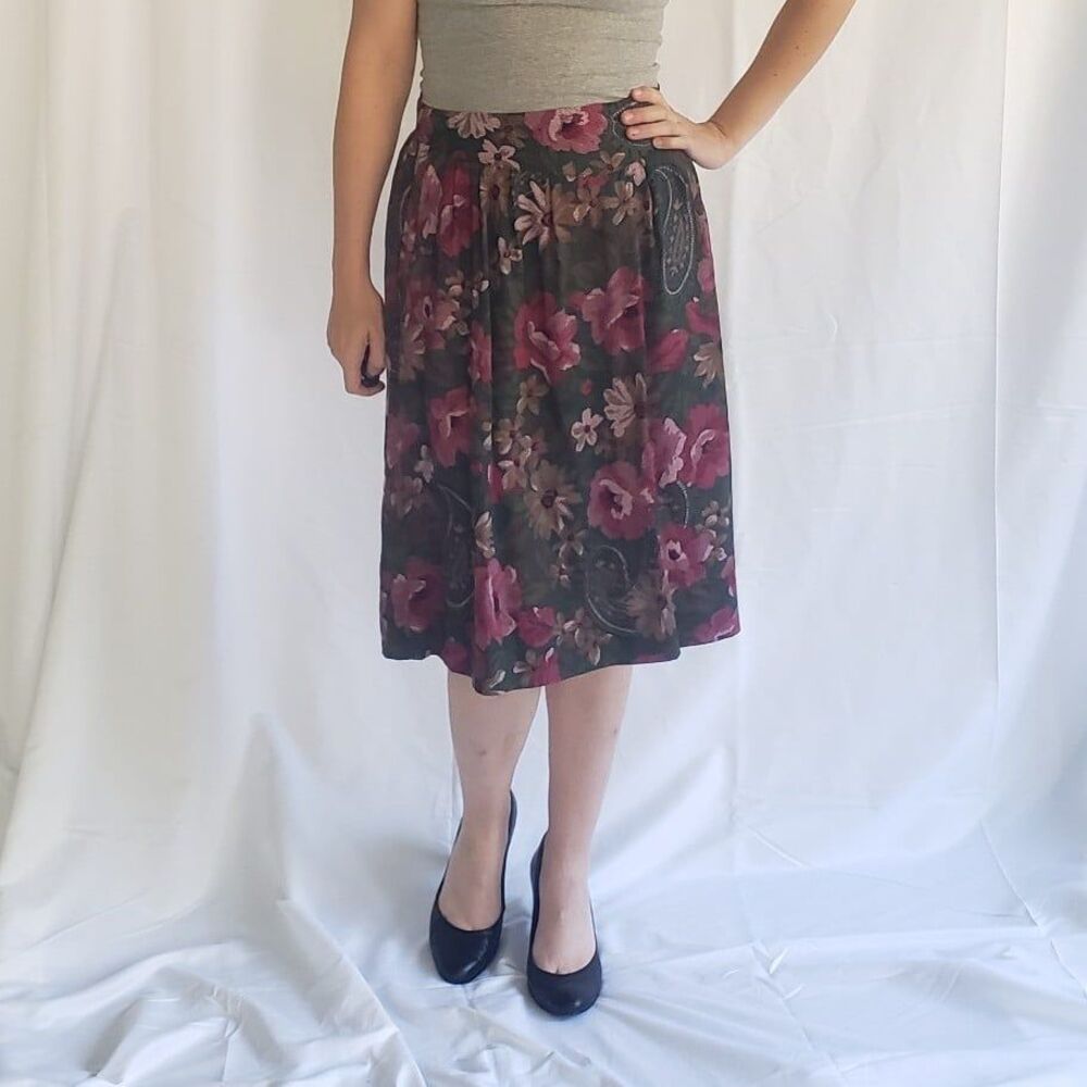90d Green and‎ Pink Floral Paisley Rayon Midi Skirt